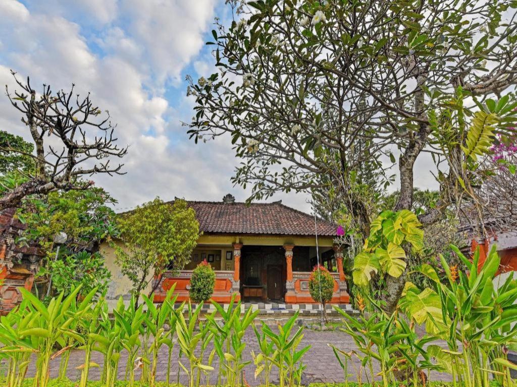 Oyo 91503 Hotel Gedong Ayu Near Sanur Ουμπούντ Εξωτερικό φωτογραφία